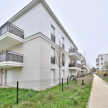 Havre De Paix Pres De L'ourcq *